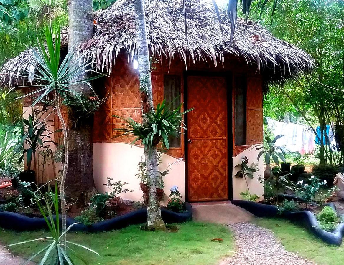 Lennon's Place Backpacker Hostel Panglao Exterior foto